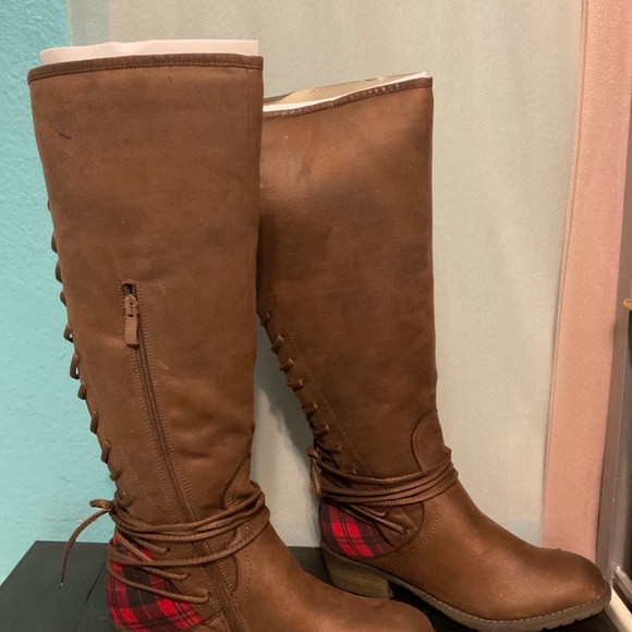 Very volatile Marcel lace up Boots - Picture 2 of 6